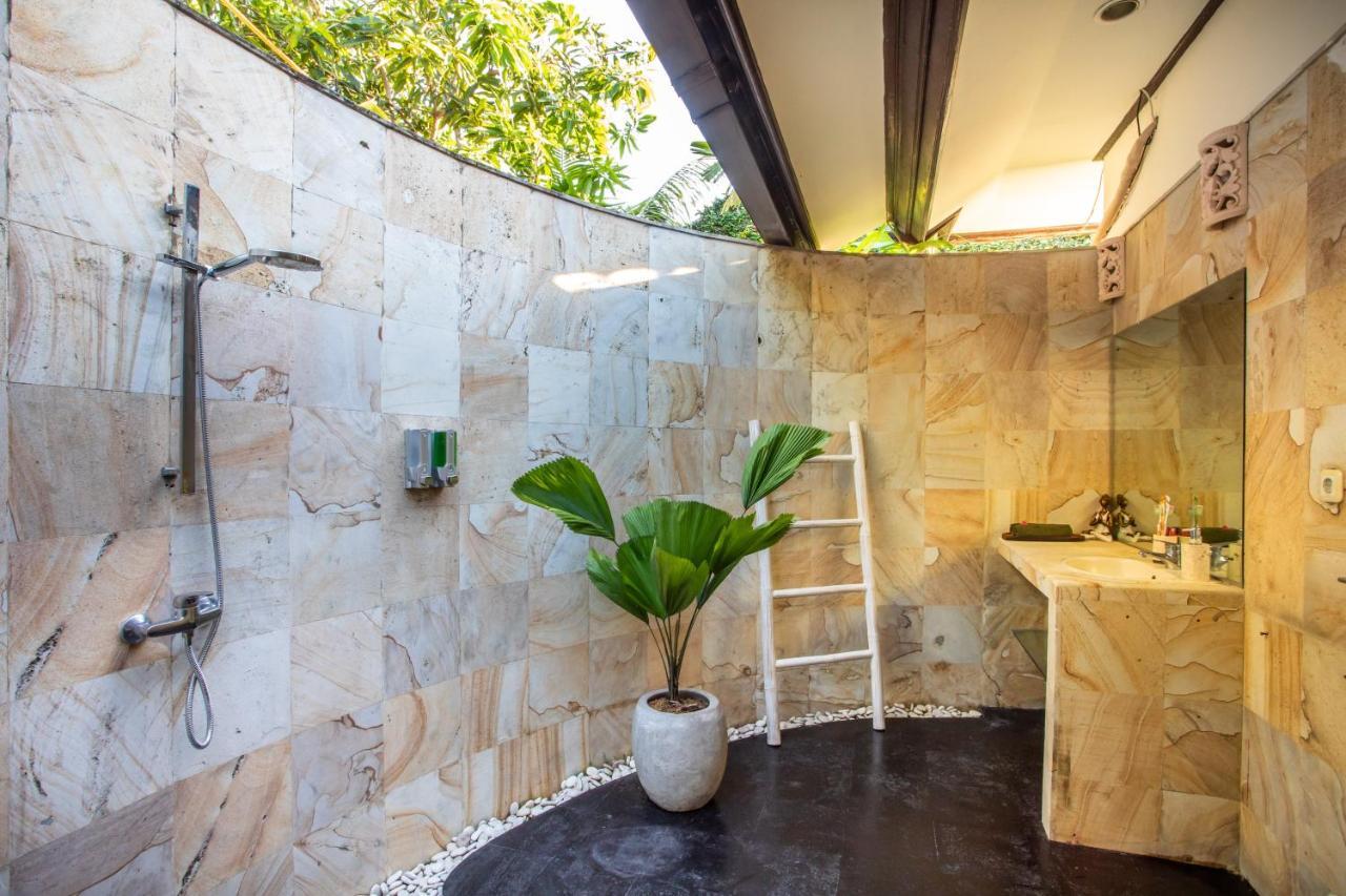 Villa Janitra Seminyak Zewnętrze zdjęcie