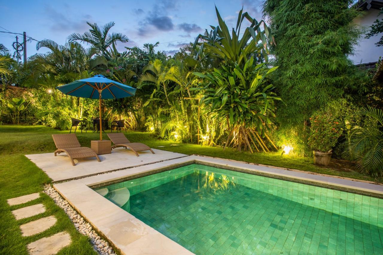 Villa Janitra Seminyak Zewnętrze zdjęcie