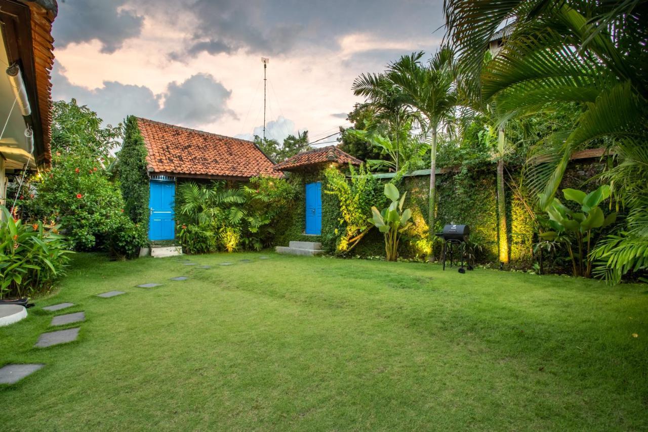 Villa Janitra Seminyak Zewnętrze zdjęcie